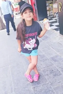 Ezgi Sena