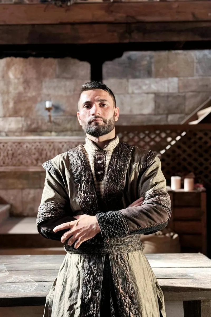 Ferhat Akbarı, fotoğraf 6