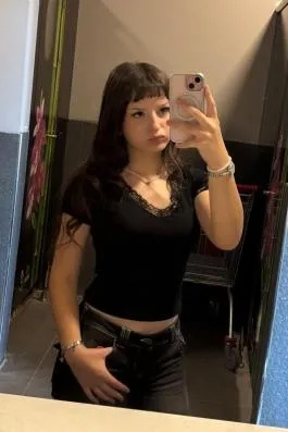Elif C
