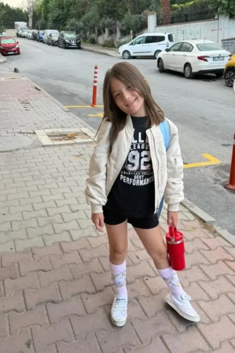 Sare Meva Uzunkaya, fotoğraf 2