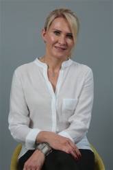 Nermin Y Cast Ajans Yapım Nermin Y