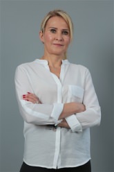Nermin Y Cast Ajans Yapım Nermin Y