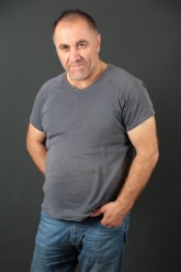 Muzaffer Y Cast Ajans Yapım Muzaffer Y