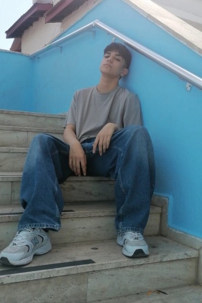 Cast Ajans Yapım Nevzat Ç