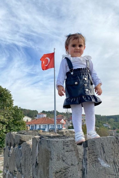 Cast Ajans Yapım Asel Ş